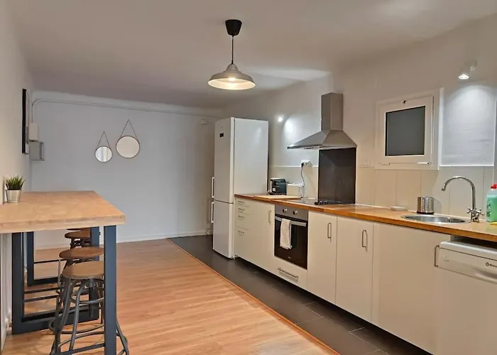 Cute Apartment Sant Adria Beach